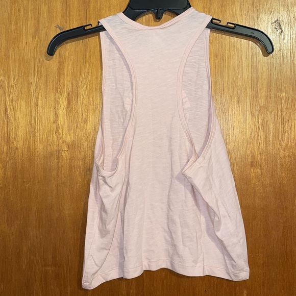 •PINK•NWT IN WANNA BE PINK TAKE AWAY EASY CROPPED RACERBACK TANK TOP SIZE XS - Picture 6 of 6
